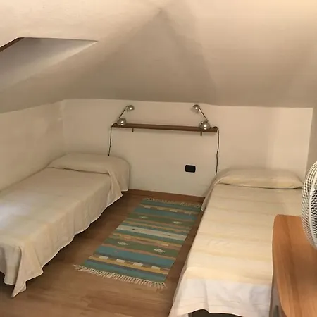 Casa Filippo Riva Large Lake & Mountain Apartment